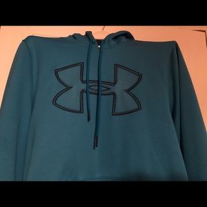 Under armour sweatshirt
